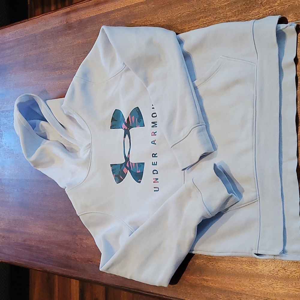 Girls YXL Under Armour Hoodie